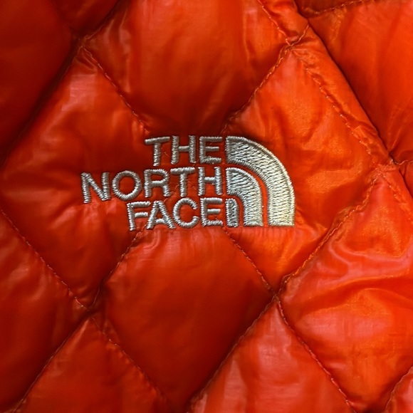 TNF Thermoball Jacket - Picture 3 of 6